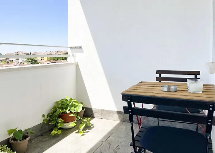Suitesflores - Bright And Cozy Apartment In Verona