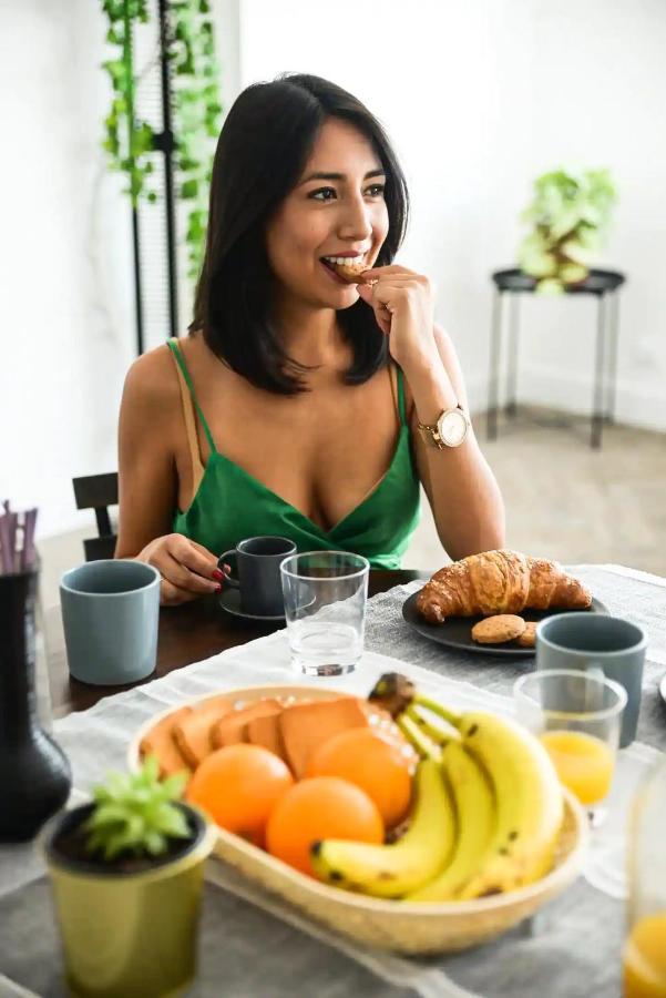 Suitesflores - Bright And Cozy In